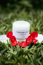 Charger l&#39;image dans la galerie, Gommage Café Bourbon Pointu &amp; Fraises
