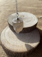 Charger l&#39;image dans la galerie, Pendule Pierres Naturelles Brut
