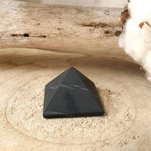 Charger l&#39;image dans la galerie, Pyramide Shungite 
